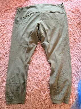 lululemon athletica Olive Green Textured capri Leggings